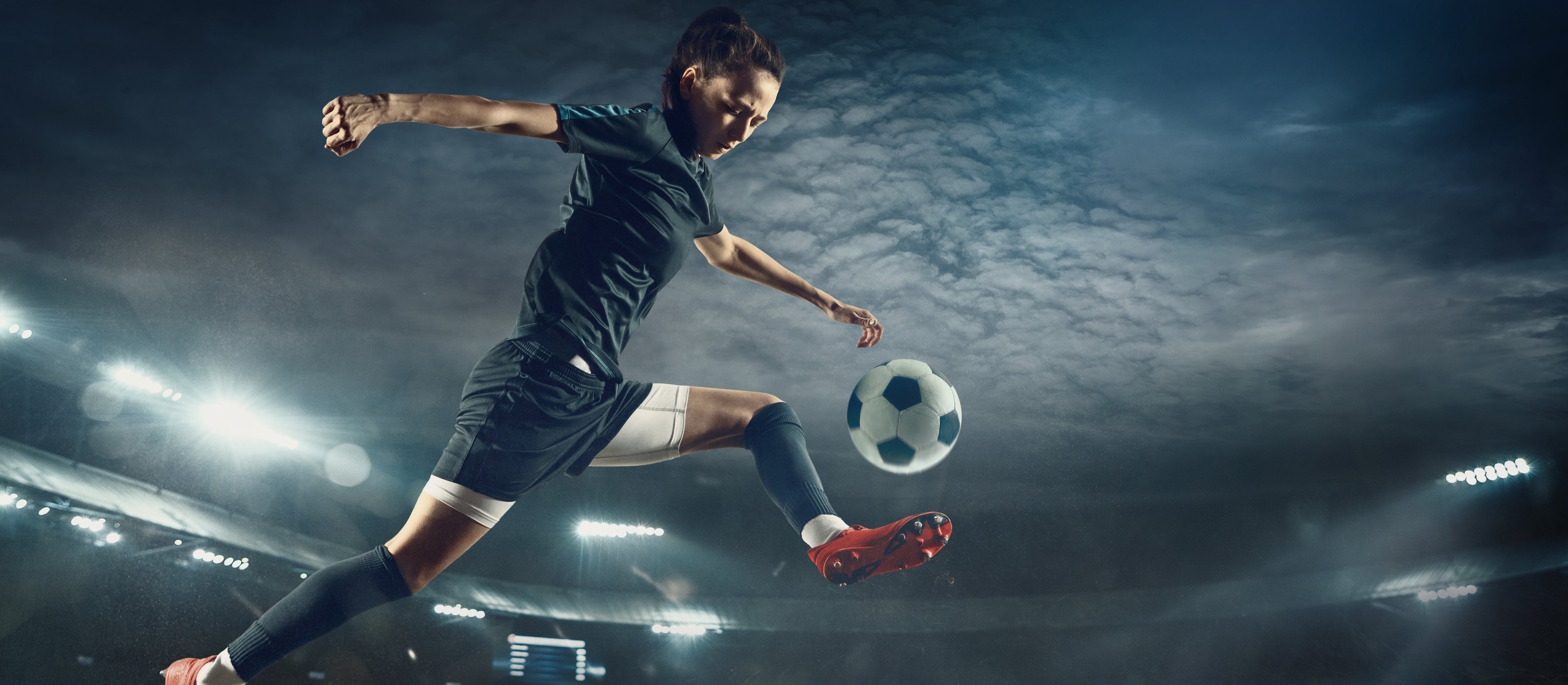 Raport FIFA: Rekordowa kwota transferów w kobiecym futbolu