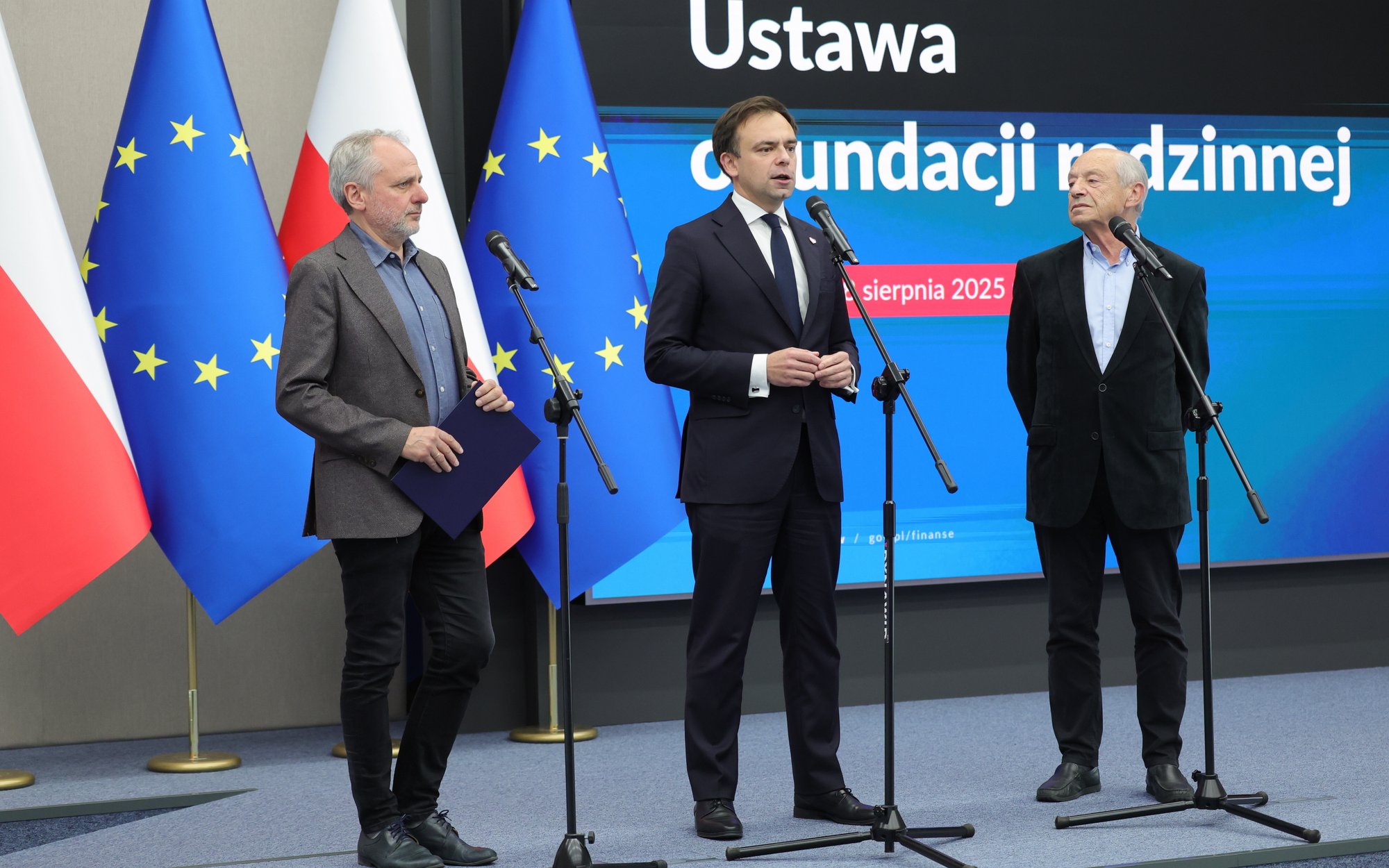 Uczciwe fundacje rodzinne chcą dalej spokojnie działać bez łatki oszustów