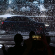 Od Audi Q5 Sportback nie mogli się w Paryżu „odkleić” Azjaci, Koreańczycy i Chińczycy.