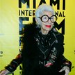 Iris Apfel, stuletnia amerykańska bizneswoman i jednocześnie ikona mody w USA.
