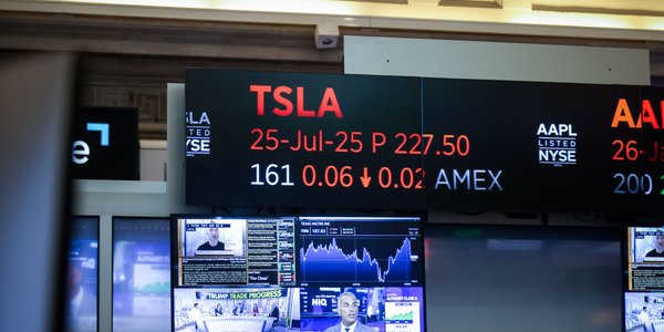 Tesla z zyskiem mniejszym o 23 procent. Musk ostrzega przed „trudnym” okresem