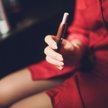 W aerozolu podgrzewaczy tytoniu jest nawet 91 proc. mniej formaldehydu niż w tradycyjnych papierosac