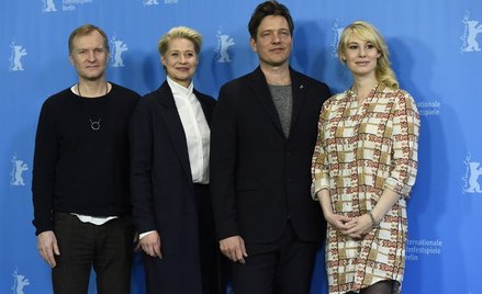Duńscy aktorzy Ulrich Thomsen i Trine Dyrholm, reżyser Thomas Vinterberg i aktorka Helene Reingaard 