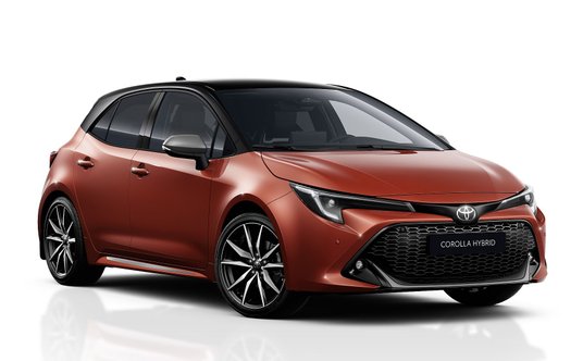 Toyota Corolla w nowym kolorze nadwozia Volcano Orange