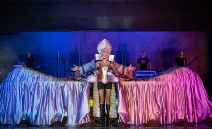 Danuta Stenka jako caryca Katarzyna