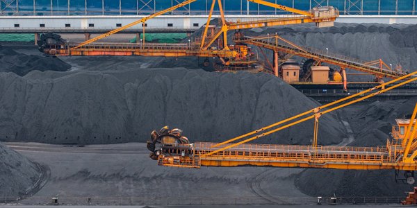 Nowy plan energetyczny Chin: OZE w natarciu, ale węgiel zostaje