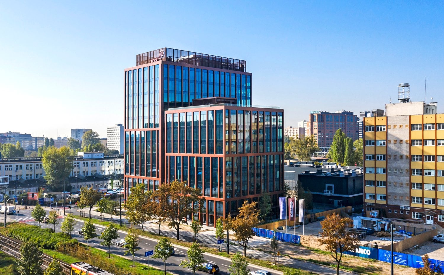 Ghelamco Invest z ujemnymi kapitałami własnymi