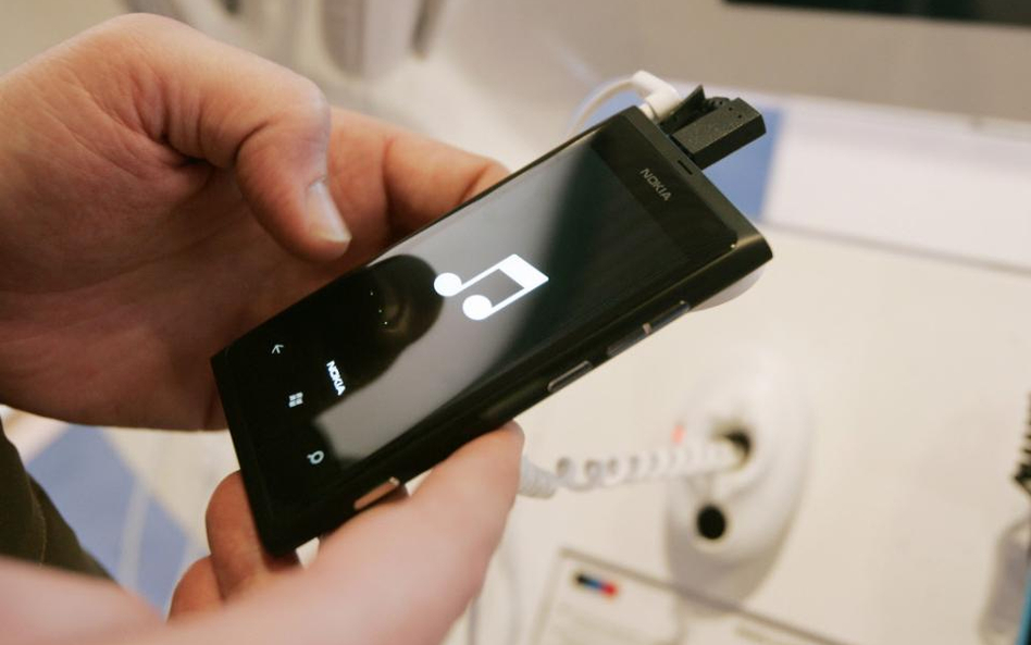 Nokia zwolni 4 tys. osób