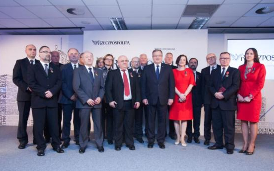Prezydent odznaczył dziennikarzy "Rzeczpospolitej"