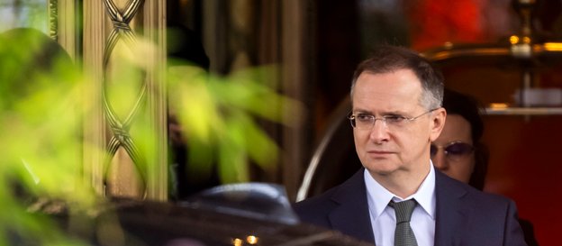 Już pierwszego dnia „atmosfera była ciężka”, a zepsuł ją szef rosyjskiej delegacji Władimir Miedinsk