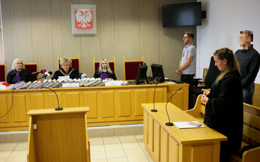 Sędzie: Aleksandra Odoj-Jarek (2L), Katarzyna Gozdawa-Grajewska (L) oraz Anna Trybek (3L), oskarżony