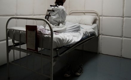 Czy podejrzanego można zamknąć w zakładzie psychiatrycznym? Wyrok TK