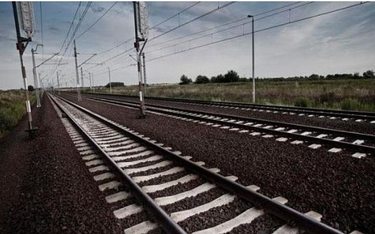 Republiki nadbałtyckie mogą stracić unijne dofinansowanie na linię kolejową łączącą je z zachodem Eu