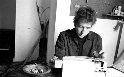 Bob Dylan mógł zainkasować od 250 do 400 mln dolarów