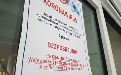 Koronawirus w Polsce. Zmarło prawie 600 osób