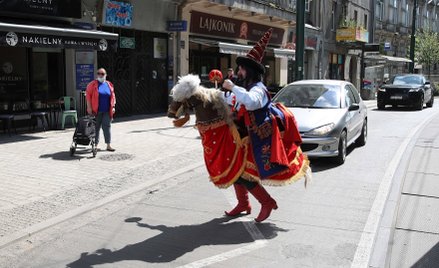 Lajkonik na ulicach Krakowa