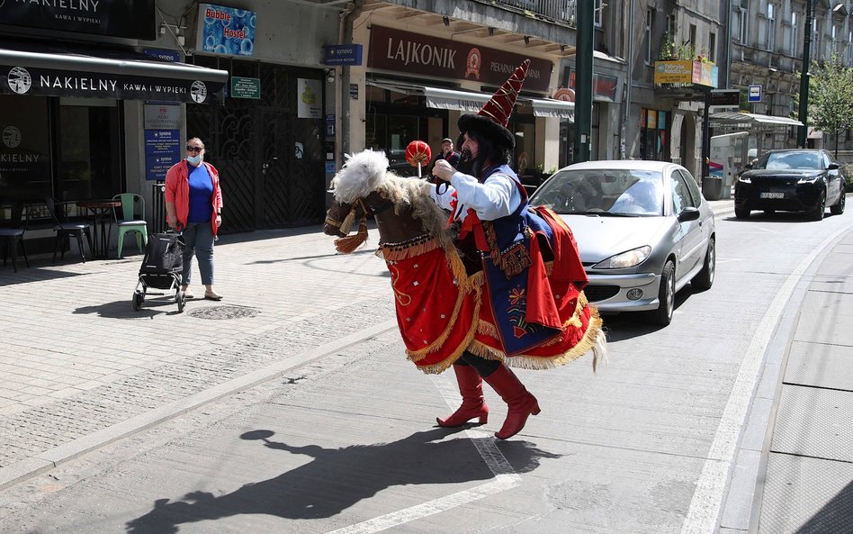 Lajkonik na ulicach Krakowa