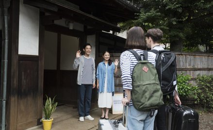 Airbnb: chaos w Japonii. Tysiące odwołanych rezerwacji