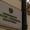 Proszą minister kultury o rozwagę
