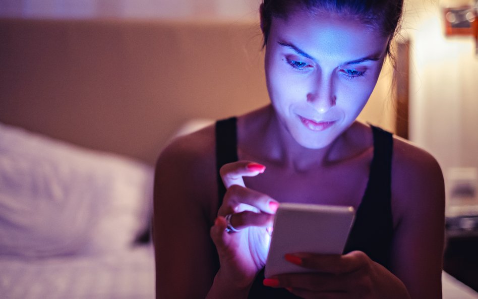 Kłopoty z roamingiem przez wyłączanie sieci 3G