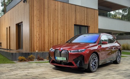 BMW iX.