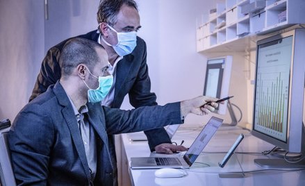 Ruszają nowe, wzmożone kontrole w firmach w związku z COVID-19