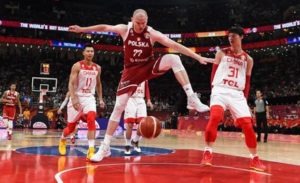 Damian Kulig w walce o piłkę z Chińczykami