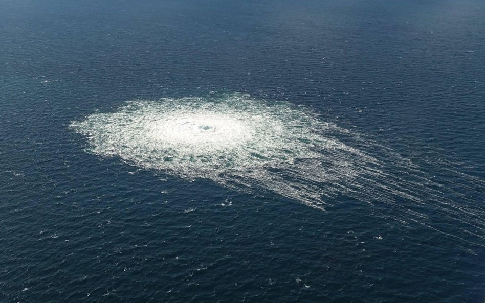 Wyciek gazu po uszkodzemniu rurociągu Nord Stream 2, fot. z 27 września 2022 r.