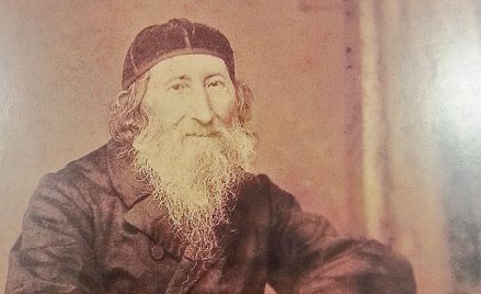 Cwi Hirsz Kaliszer (1795–1874) – toruński rabin jest postrzegany jako ojciec syjonizmu religijnego, 