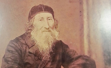 Cwi Hirsz Kaliszer (1795–1874) – toruński rabin jest postrzegany jako ojciec syjonizmu religijnego, 