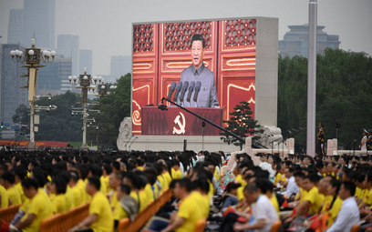 Prezydent Chin: Musimy przyspieszyć modernizację armii