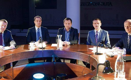 W studiu „Rzeczpospolita TV”: od lewej: autor programu Marcin Piasecki, Tomasz Szatkowski, prezes NC