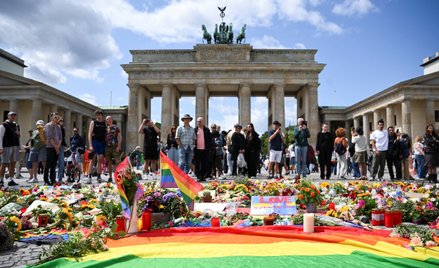 Kobieta, która zginęła w sobotę w ataku na Paradę Równości, to obywatelka Polski - przekazał burmist