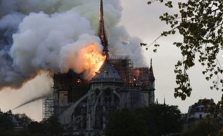 Odbudowa Notre Dame zajmie nie lata a dekady