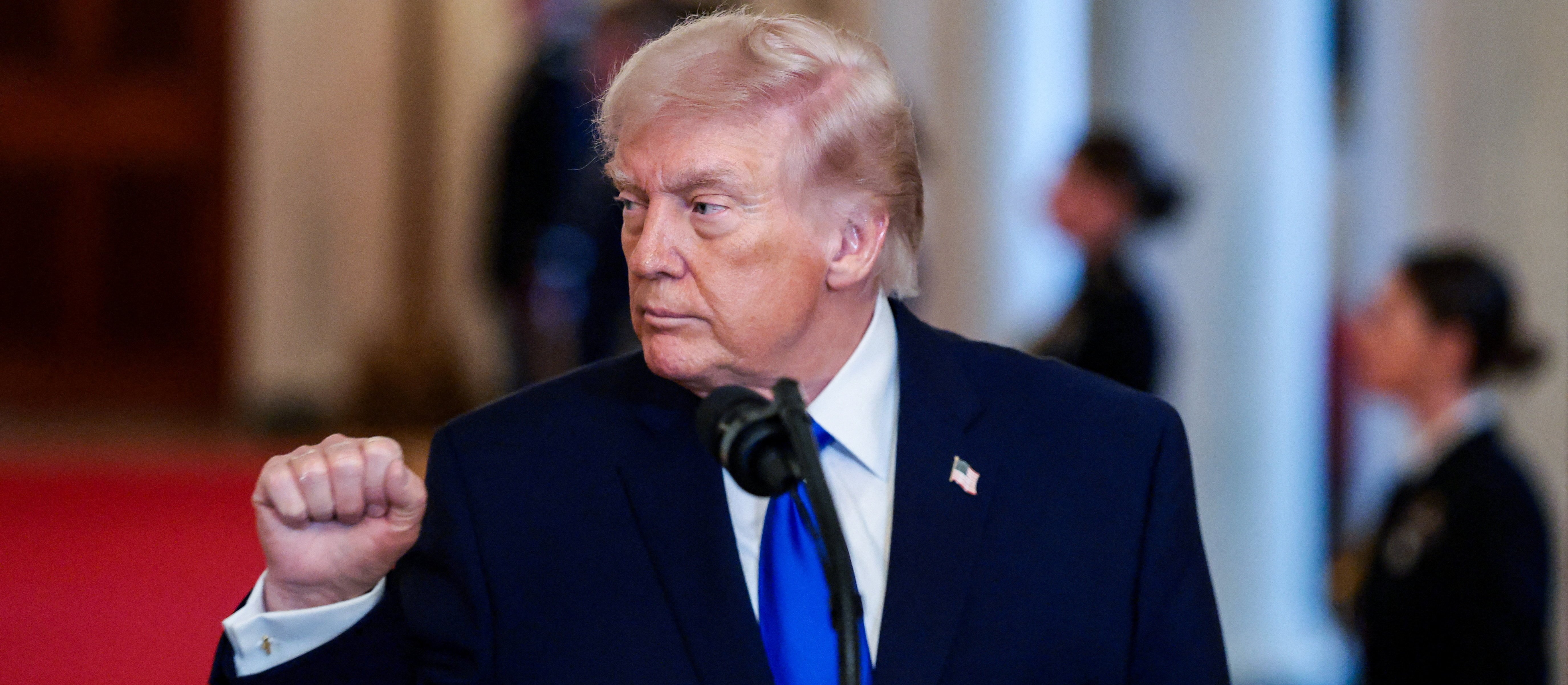 Zamieszanie wokół ceł Donalda Trumpa. Dlaczego obowiązuje tylko 10 proc.?