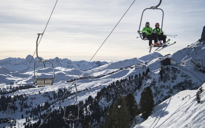 Na otwarcie sezonu narciarskiego w Dolnej Austrii przyjechało ponad 10 tysięcy narciarzy i snowboard