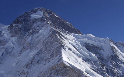 Andrzej Bargiel zjechał na nartach ze szczytu K2