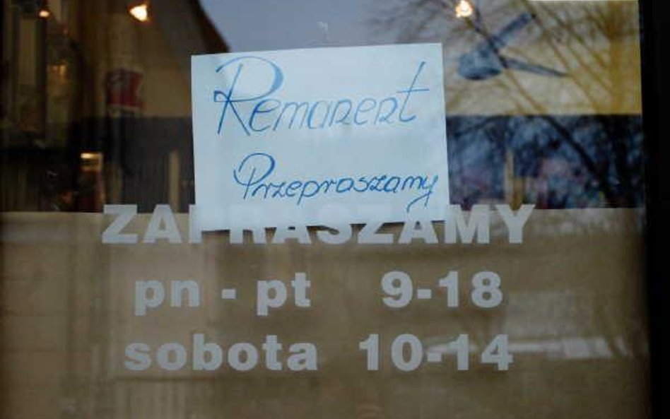 Zsumuj przychody oraz koszty, czasami zrób remanent