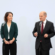 Szefowa MSZ Niemiec Annalena Baerbock i kanclerz Olaf Scholz