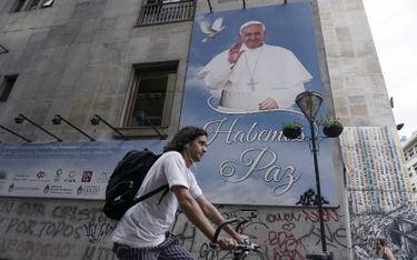 Buenos Aires. Argentyńczycy swojego papieża mogą tu oglądać tylko na plakatach