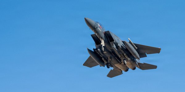 Гонка со временем в Иране. Специалисты миссии CSAR ищут пилота сбитого F-15