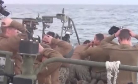 Iran zbuduje pomnik upamiętniający schwytanie amerykańskich marynarzy?