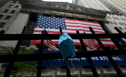 Inwestorzy obawiają się drugiej fali