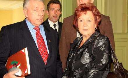 Wanda Łyżwińska i Andrzej Lepper przed kolejną rozprawą w sprawie "seksafery" w Samoobronie