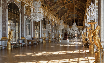 Zespół pałacowy w Wersalu był rezydencją królów francuskich od 1682 roku.