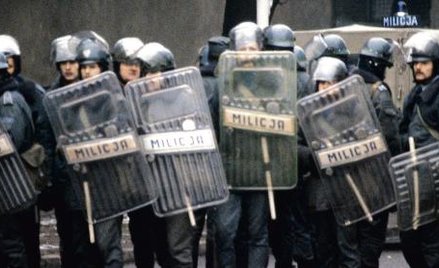 13 grudnia 1981 roku: Interpretacja heroiczna, tragiczna, nostalgiczna