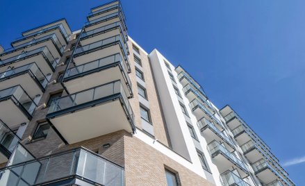 W maju padł nowy rekord średniej kwoty kredytu mieszkaniowego. Popyt jest dalej rozgrzany, a jedna t