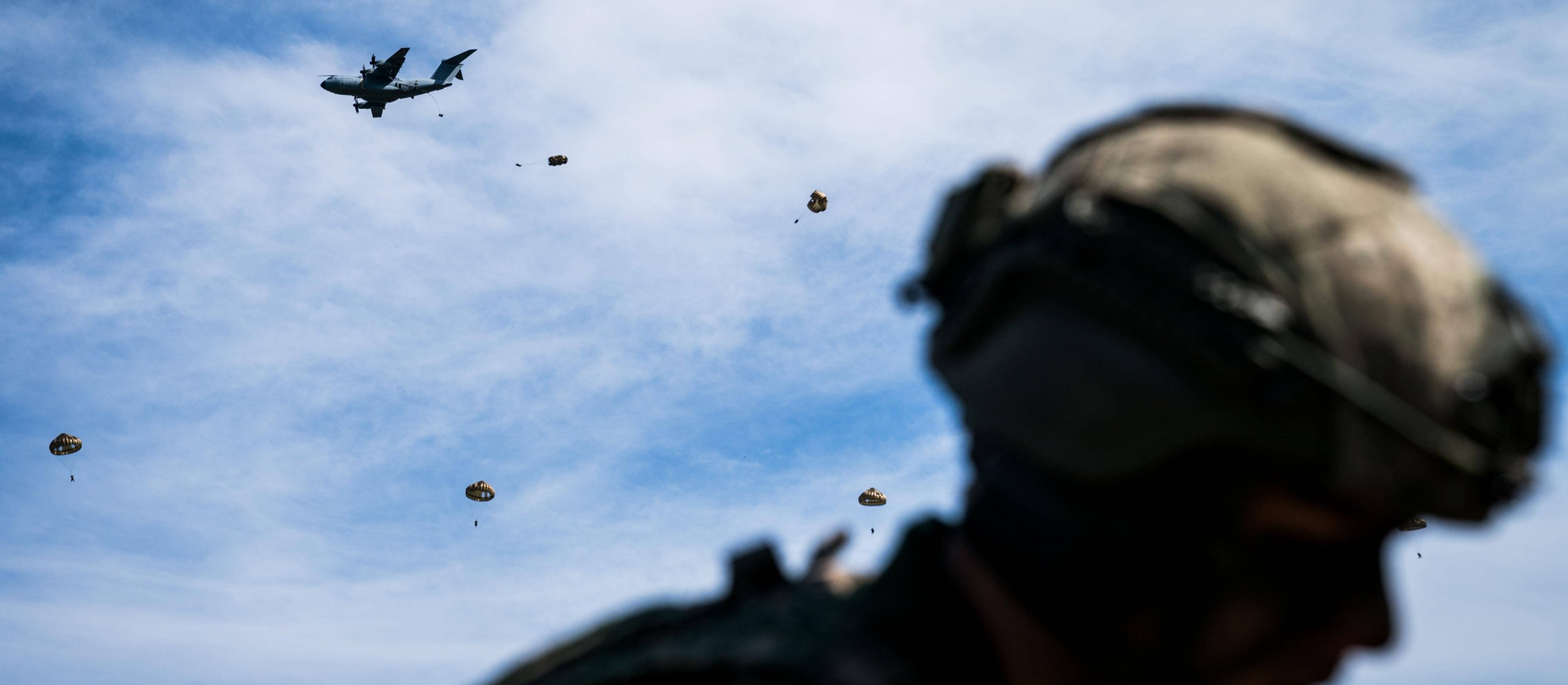 Dlaczego żołnierze GROM zginęli podczas skoków desantowych w USA?