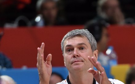 Trener drużyny z Litwy, Ainars Bagatskis