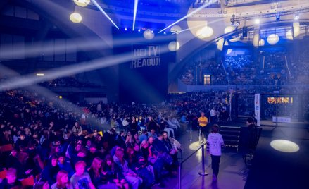 Wrocław mówi „HejTY Reaguj!” – prawie 6 tysięcy młodych ludzi przeciw mowie nienawiści w Hali Stulec